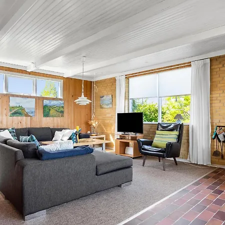 3 Bedroom Gorgeous In 別荘