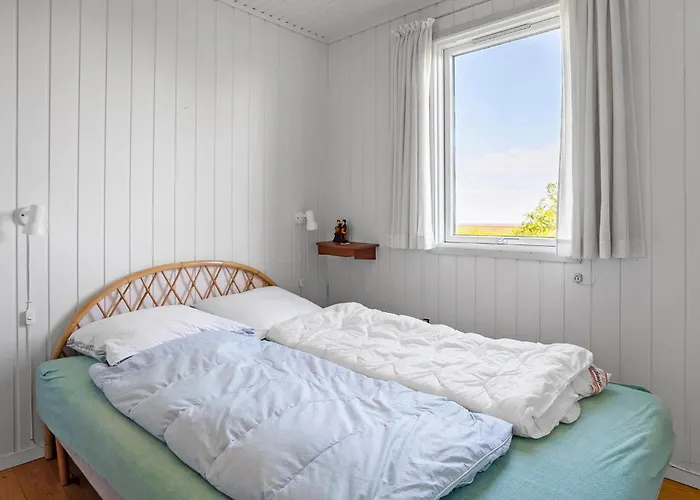 3 Bedroom Gorgeous In *