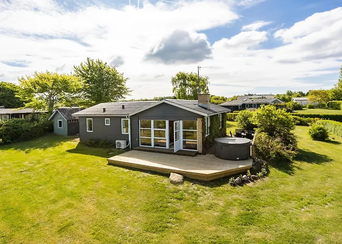 Holiday home 3 Bedroom Gorgeous In *